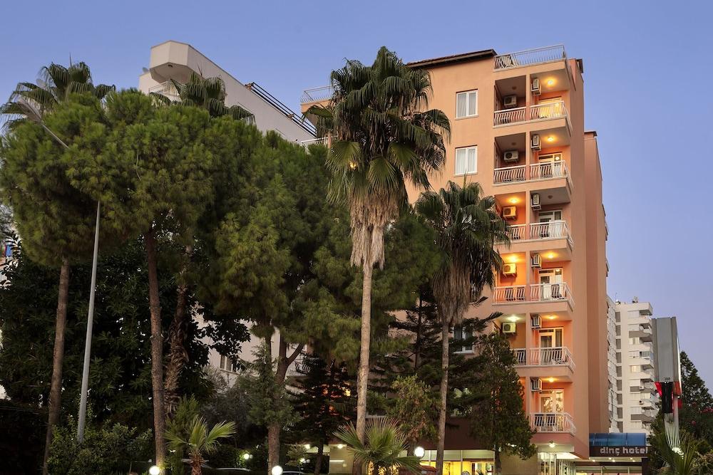 Lara Dinc Otel