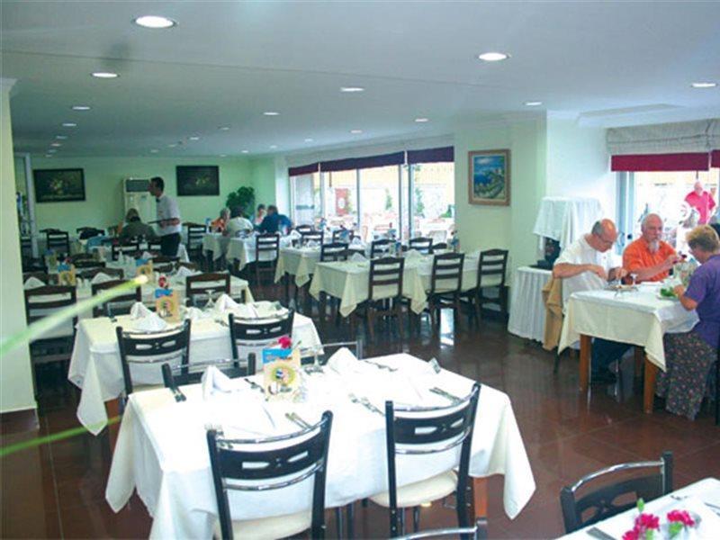 Lara Dinc Otel 3*