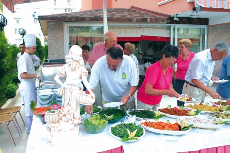 Otel Lara Dinc Antalya
