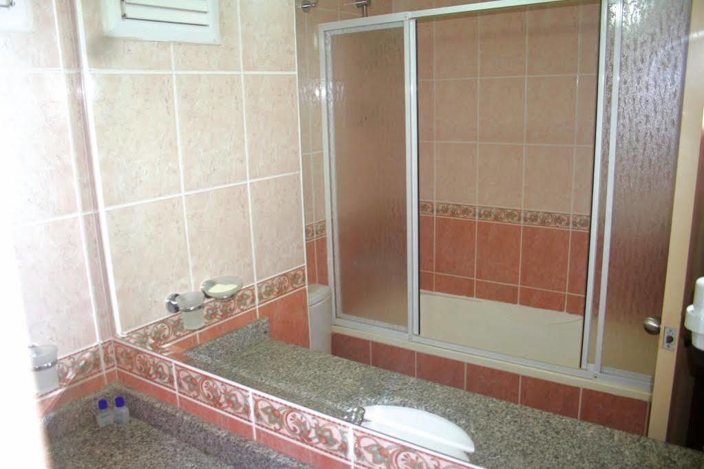Otel Lara Dinc 3*